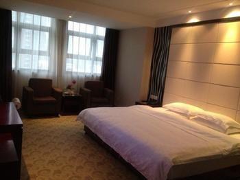 Provence Garden Hotel Wuhan Exterior photo