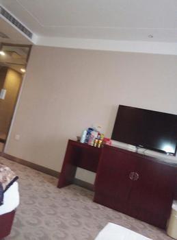 Provence Garden Hotel Wuhan Exterior photo