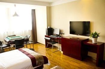 Provence Garden Hotel Wuhan Exterior photo
